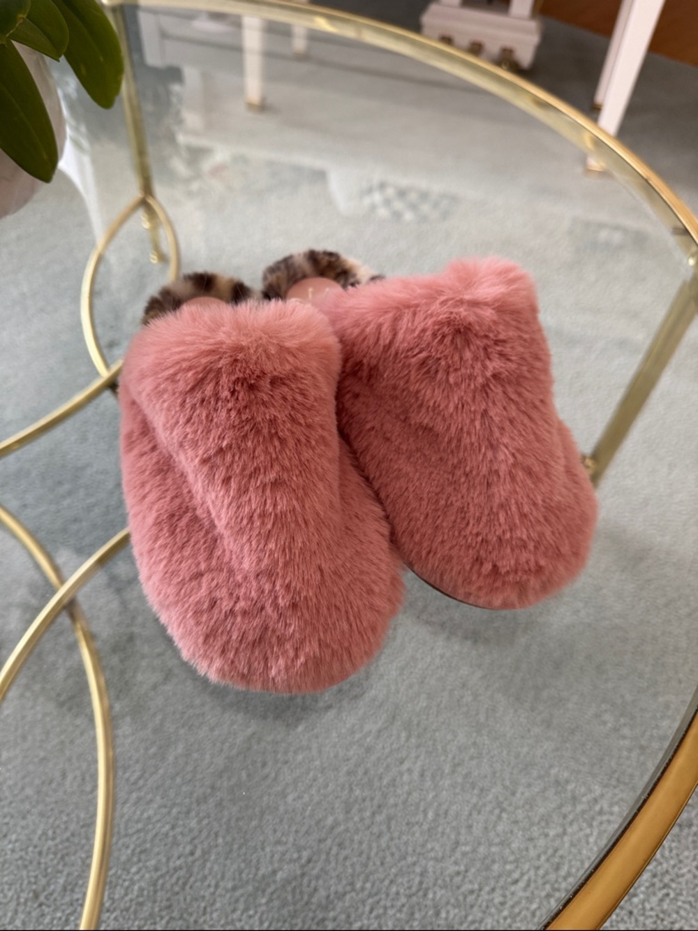 Anthropology Cozy Pink Faux Fur Slippers